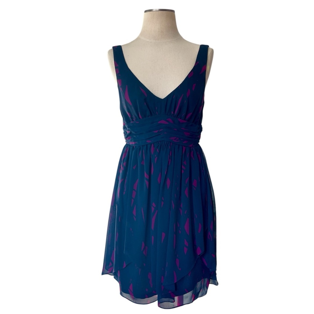 BCBGeneration navy and purple pleated short vneck dress